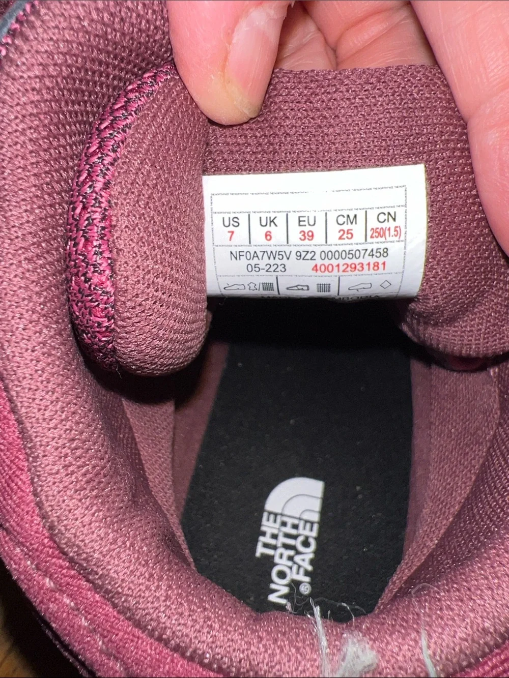 The North Face Fastpack Hiker Youth Maroon Lace-Up Trail Shoes 7
